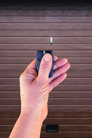 Hollywood Garage Door Opener Repair
